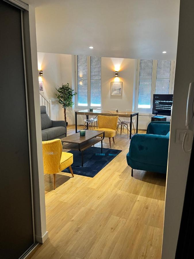 Aux Clefs Des Sacres - Dans Un Hotel Particulier Situe Rue Du Marc - Reims - Hyper Centre Forum Mairie Boulingrin Bagian luar foto